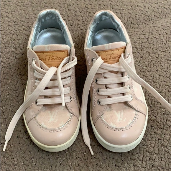 louis vuitton childrens trainers